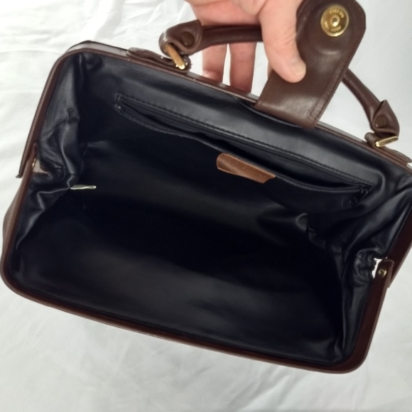 VINTAGE LEATHER CLAMSHELL PURSE HASTING & SMITH - Picture 2 of 7